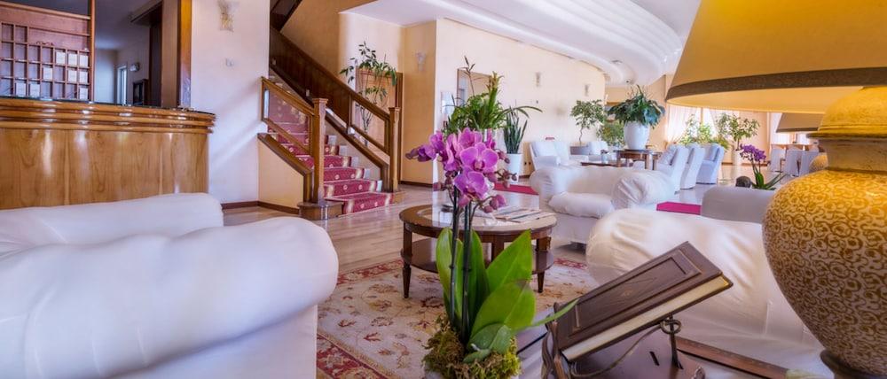 Astura Palace Hotel Nettuno Bagian luar foto