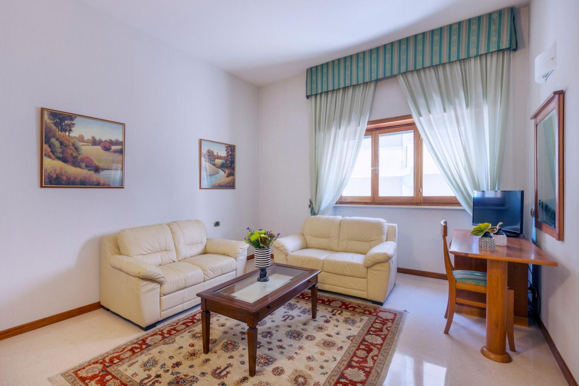 Astura Palace Hotel Nettuno Bagian luar foto